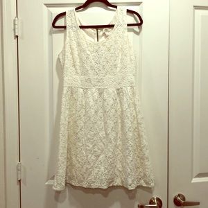 Ann Taylor LOFT white lace dress size 6